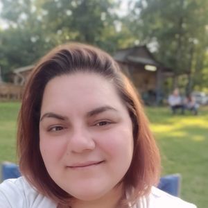 Meet your Posher, Desiree